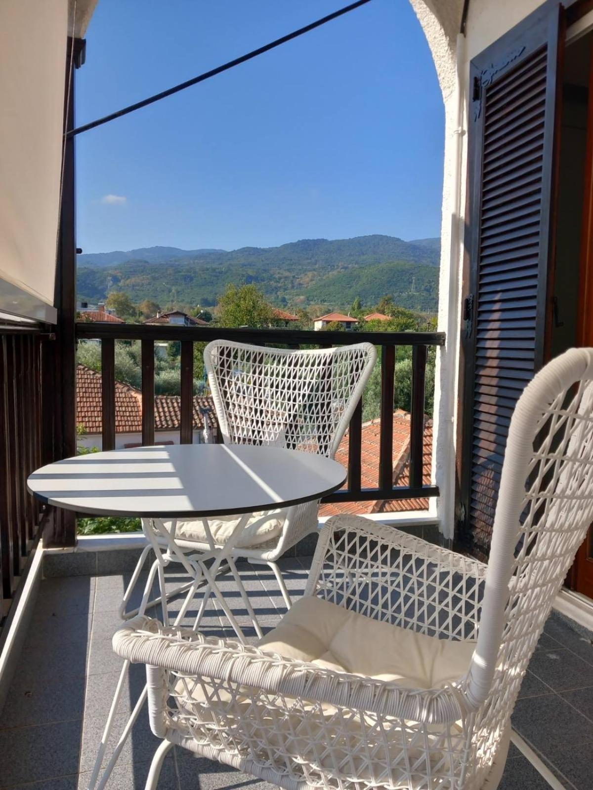 Amaryllis Luxury Rooms Platamonas Esterno foto